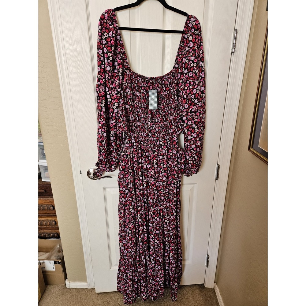 NWT City Chic Retro Floral Lexie Cut-Outs Smocked Bodice Tiered Maxi Dress, +24